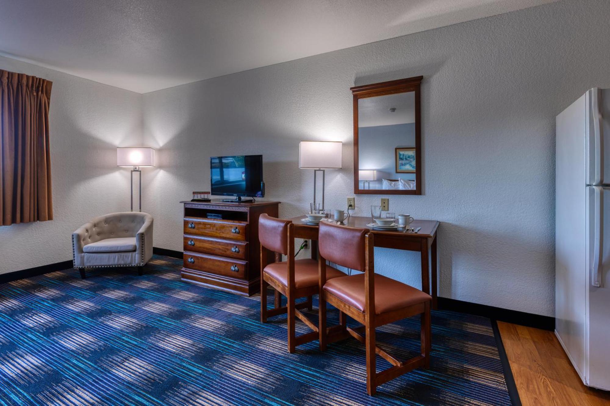 All Towne Suites Saint Robert Dış mekan fotoğraf