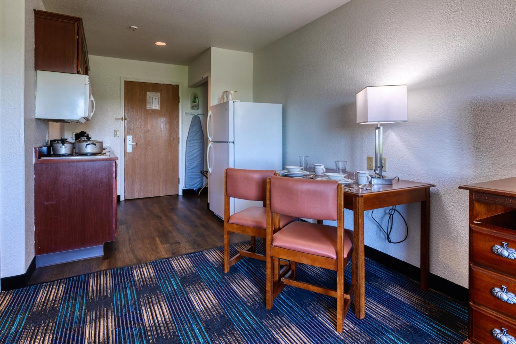 All Towne Suites Saint Robert Dış mekan fotoğraf